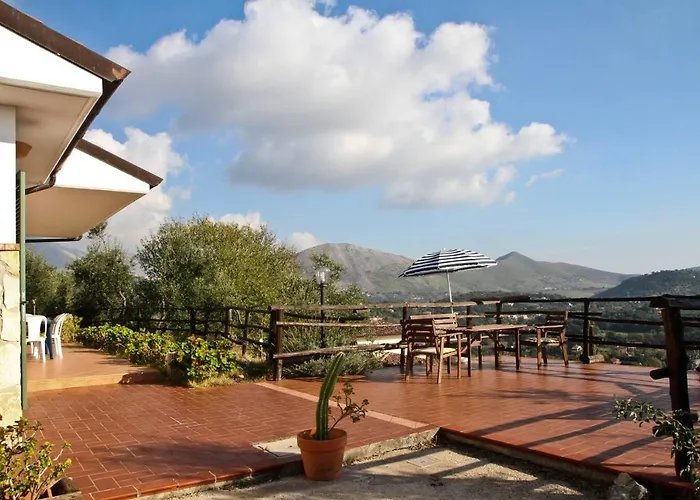 La Maca - Matrimoniale Indipendente Affittacamere 3*